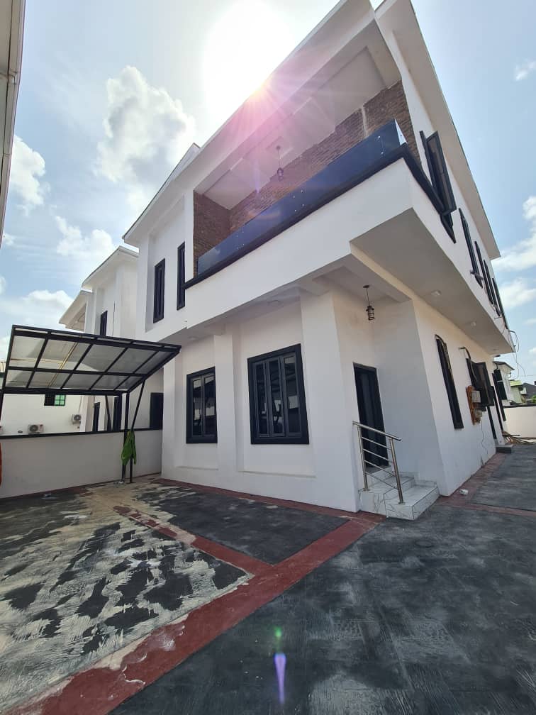 FINISHED 5 BED SEMI DETACHED DUPLEX WITH BQ